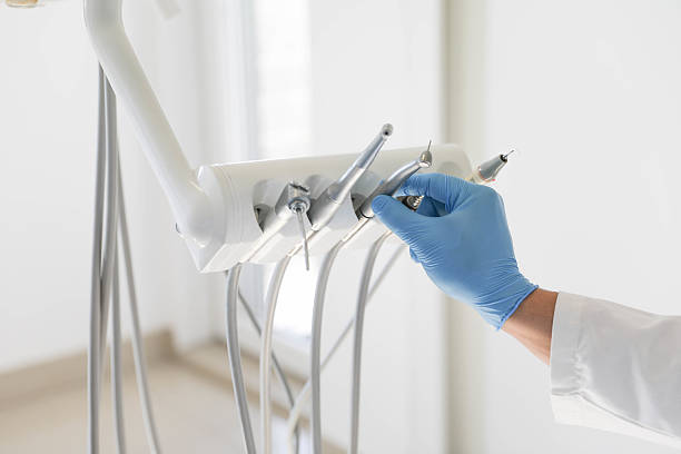24/7 Emergency Root Canal Treatment experts in Seminole Manor, FL
